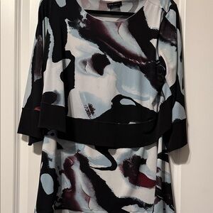 Eva Varro Artistic Black and White Top